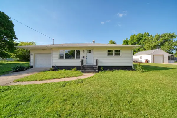 615 Rock Street, Jackson, MI 49202