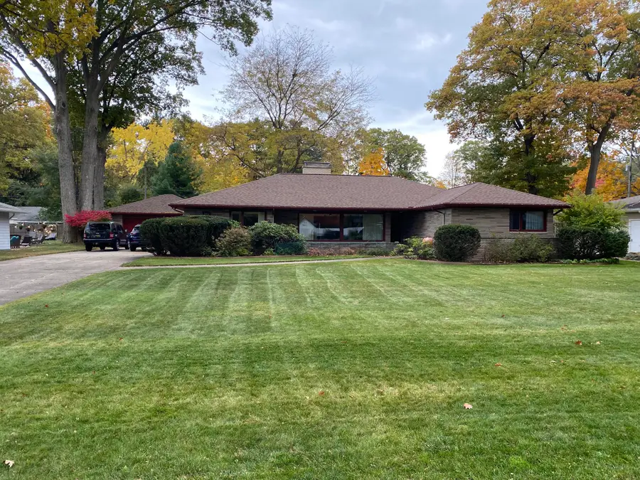 1913 Crestwood Lane, Muskegon, MI 49441 - #2