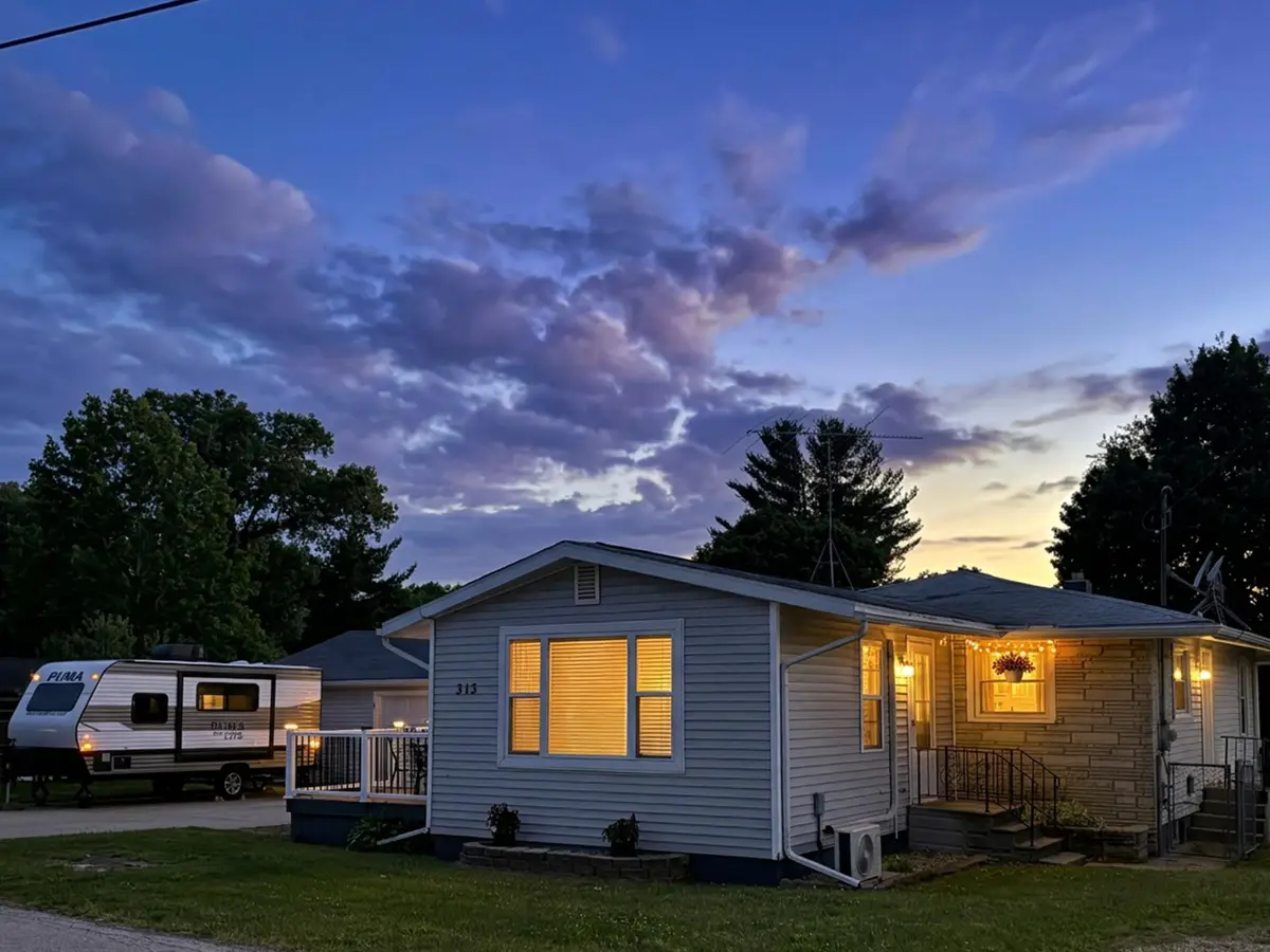 313 Ackerson Lake Drive, Jackson, MI 49201 - #1