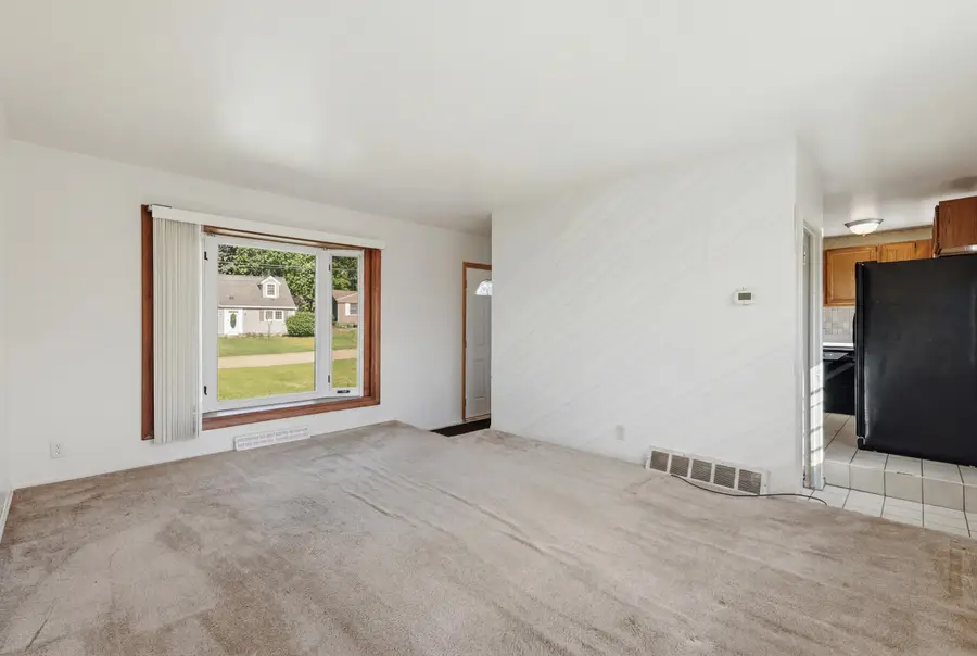 343 Brandywyne Drive Nw, Comstock Park, MI 49321 - #3