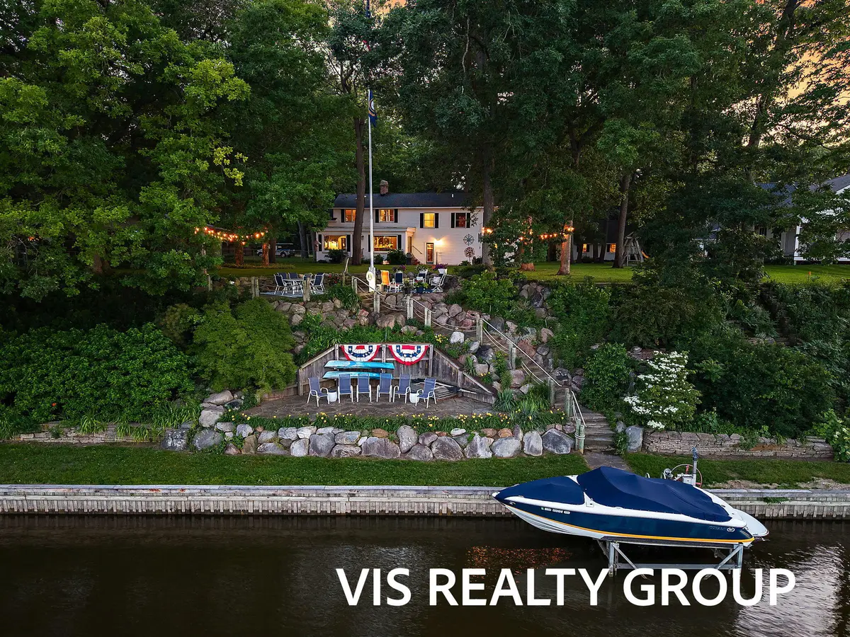 15085 Mercury Drive, Grand Haven, MI 49417 - #1