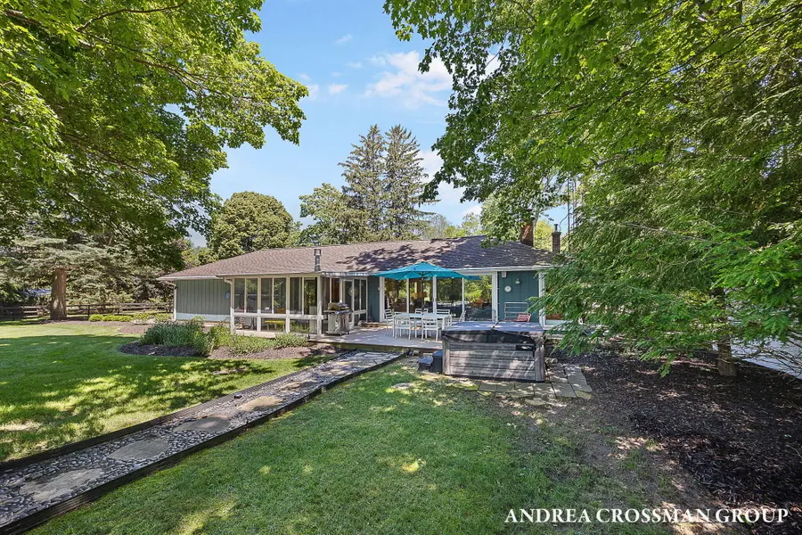 2056 Lakeshore Drive, Fennville, MI 49408 - #3