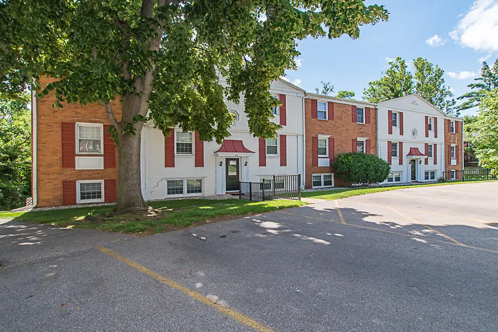 714 Garland Circle #E, Kalamazoo, MI 49008 - #1