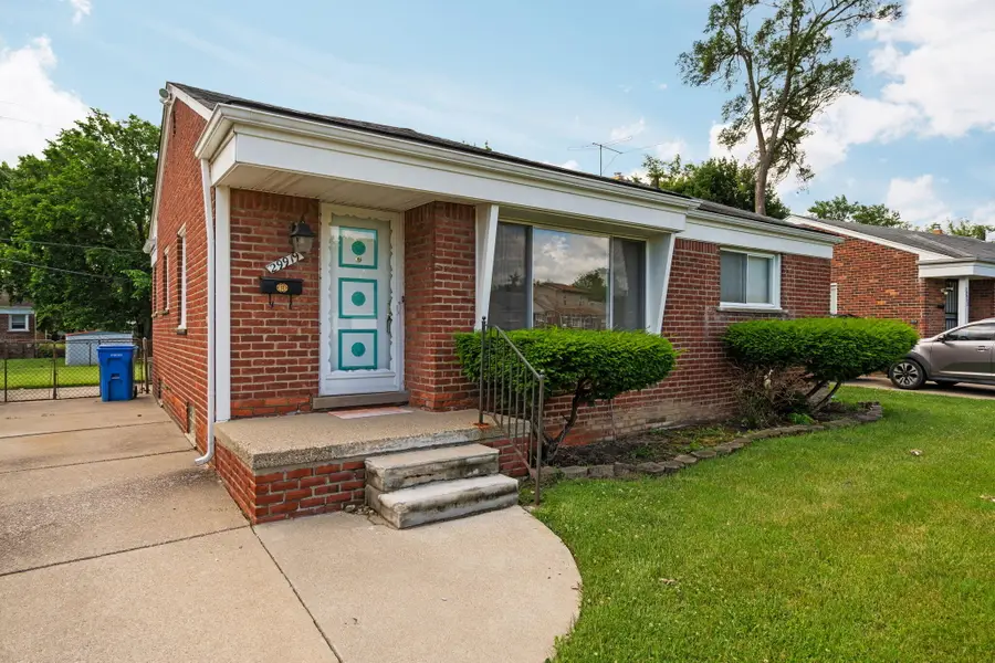 29919 Spring Arbor Drive, Inkster, MI 48141 - #3