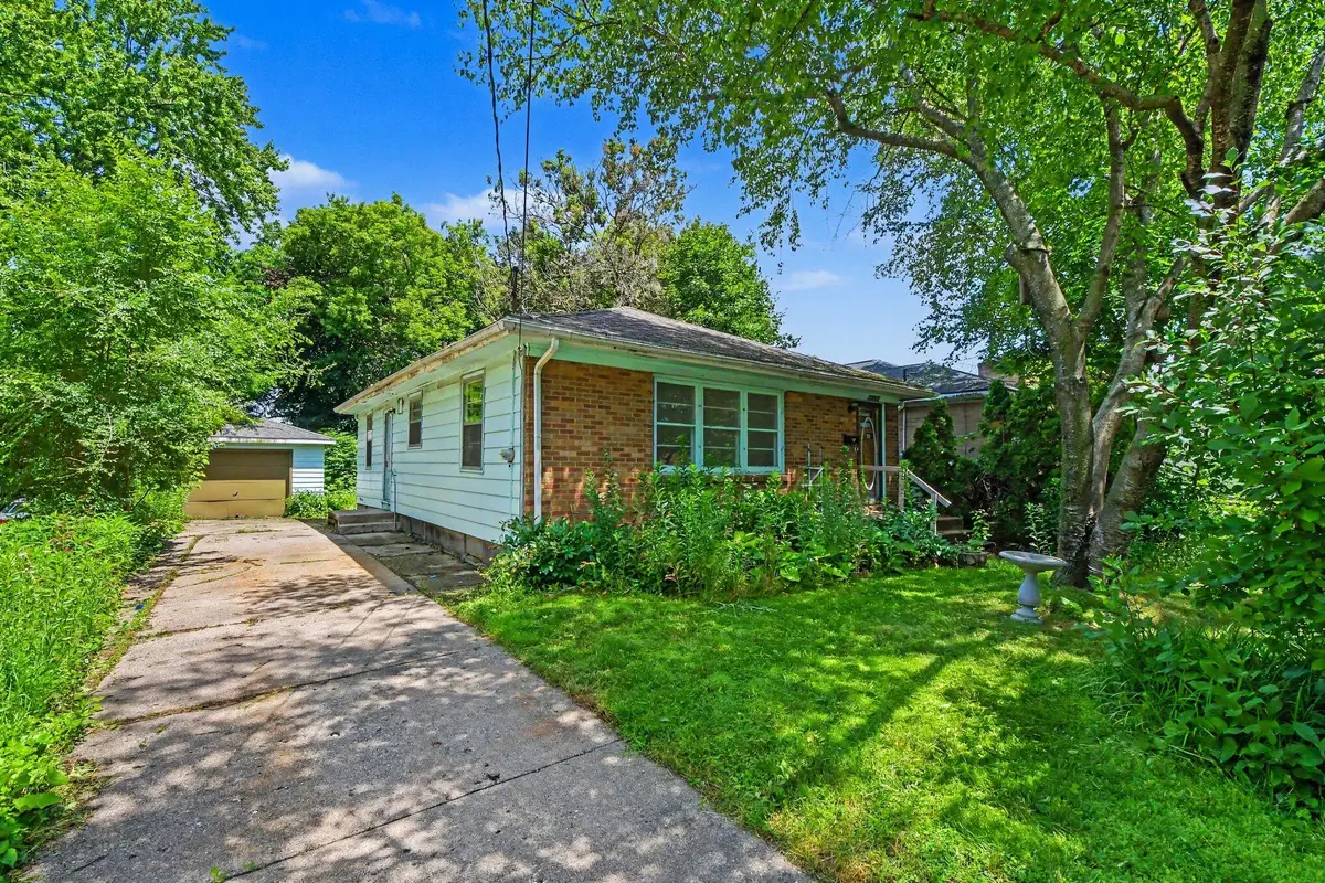 1057 Lyon Street Ne, Grand Rapids, MI 49503 - #1