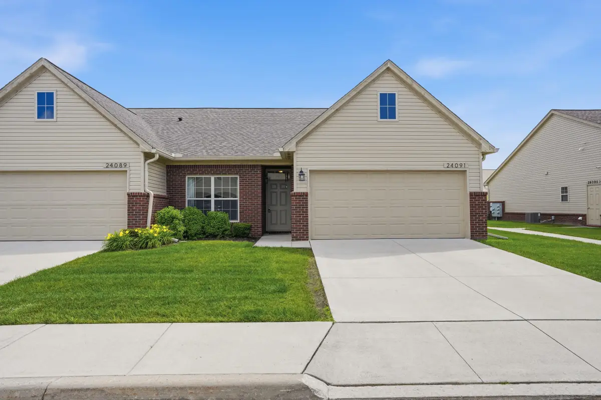 24091 Hemlock Drive #47, Flat Rock, MI 48134 - #1