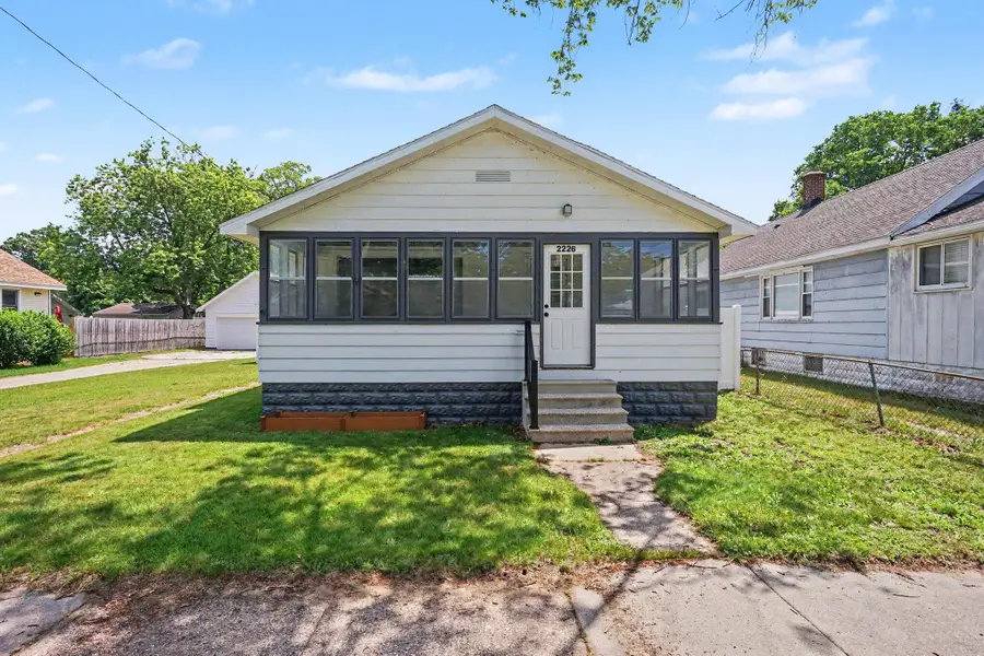 2226 Blodgett Street, Muskegon, MI 49441 - #2