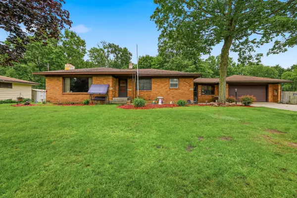 736 Lillian Street, Holland, MI 49424