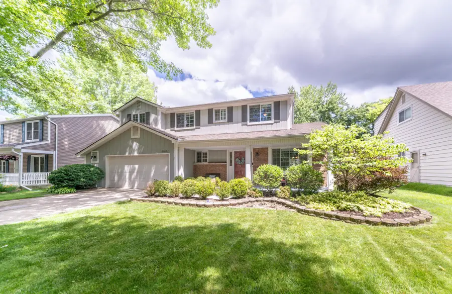 44442 Cape Cod Way, Canton, MI 48187 - #2