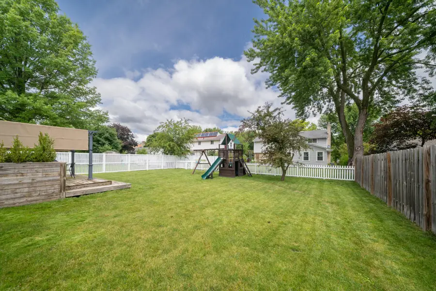 44442 Cape Cod Way, Canton, MI 48187 - #3