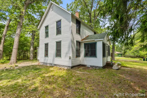 1857 Simonelli Road, Muskegon, MI 49445