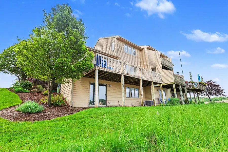 1410 E Harbour Towne Circle # 12, Muskegon, MI 49441 - #3