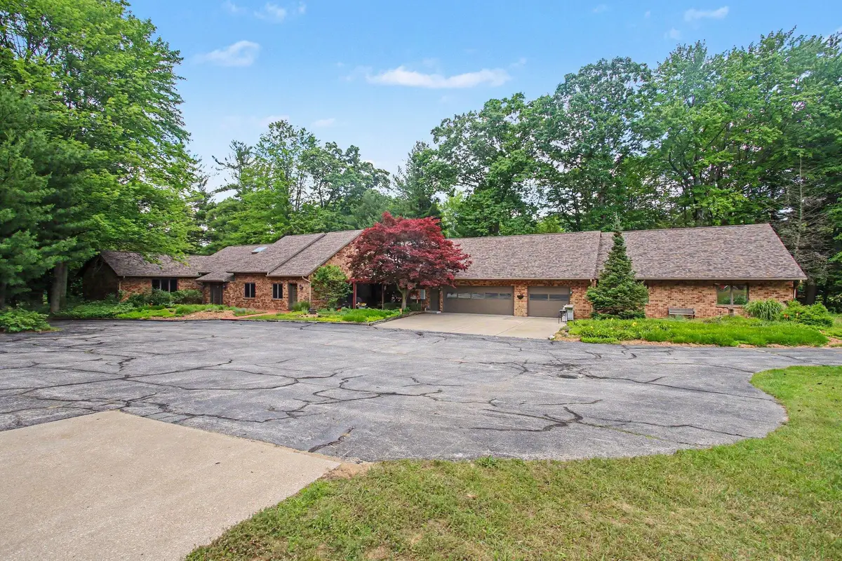 4191 E Fruitport Road, Fruitport, MI 49415 - #1