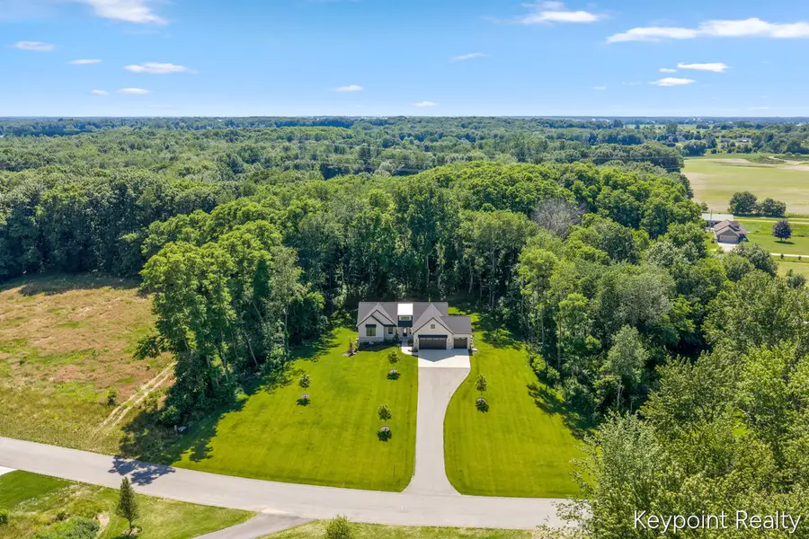 4548 Winding Creek Lane, Zeeland, MI 49464 - #3