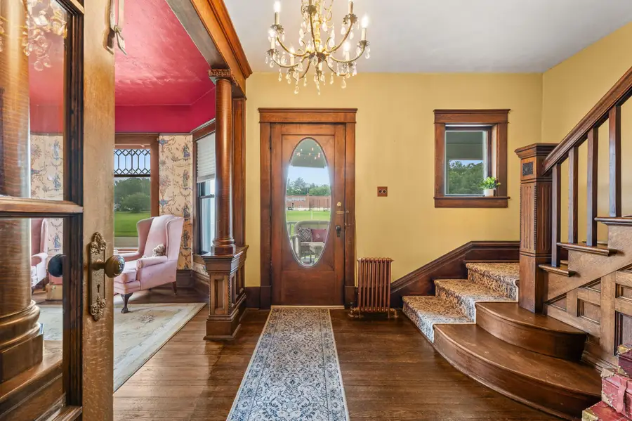 103 S Lincoln Avenue, Niles, MI 49120 - #3