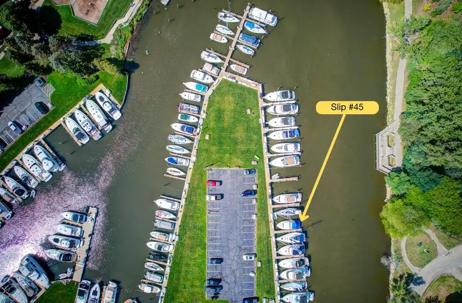 45 Wharfside, Grand Haven, MI 49417 - #2