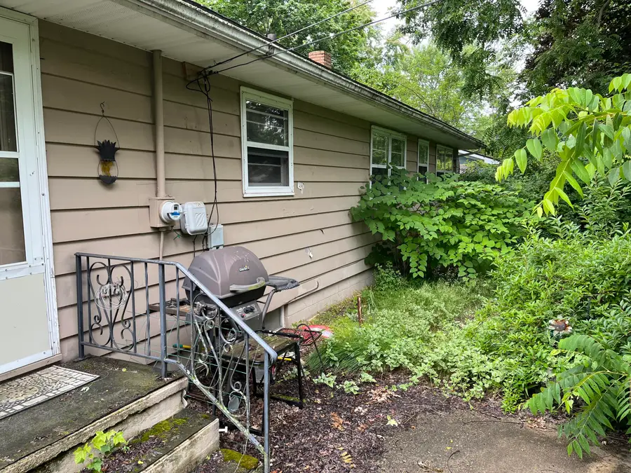 6719 Sunset Drive, Coloma, MI 49038 - #3