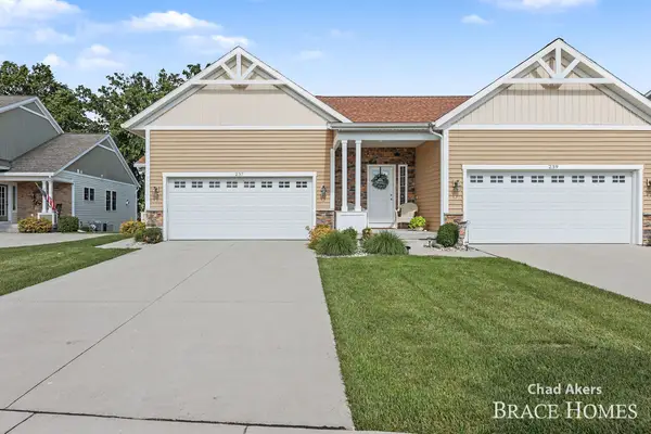 237 Hazelnut Drive, Coopersville, MI 49404