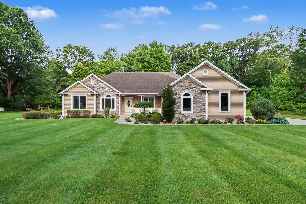 7766 5th Street, Mattawan, MI 49071 - #1