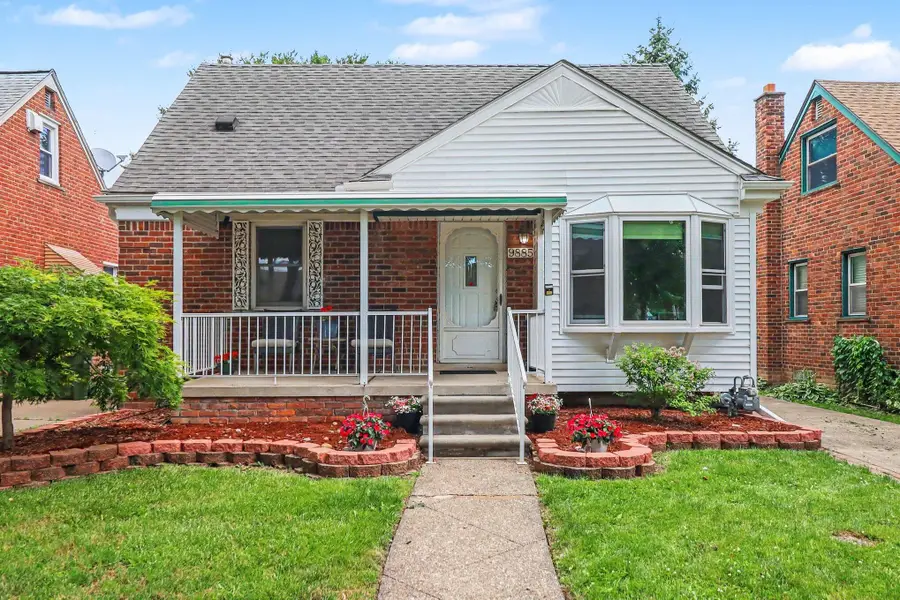 9885 Hubert Avenue, Allen Park, MI 48101 - #2