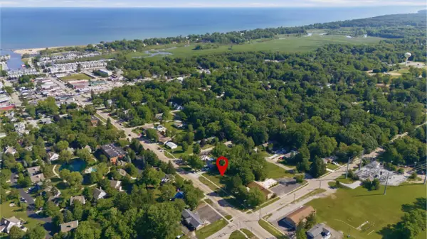 309 S Whittaker Street, New Buffalo, MI 49117
