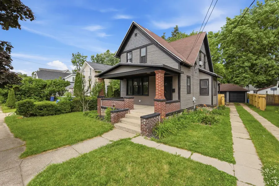 1009 2nd Street Nw, Grand Rapids, MI 49504 - #3