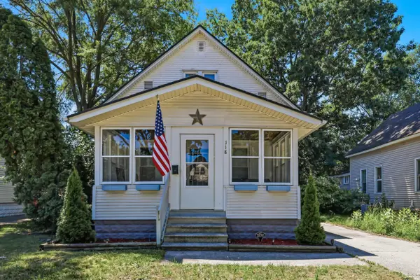 118 W 18th Street, Holland, MI 49423