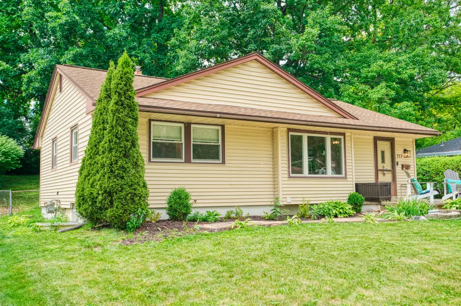 717 Carbeck Drive, Ann Arbor, MI 48103 - #2