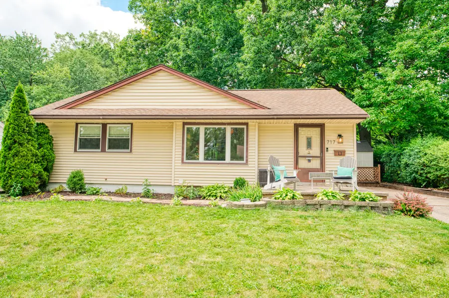 717 Carbeck Drive, Ann Arbor, MI 48103 - #3