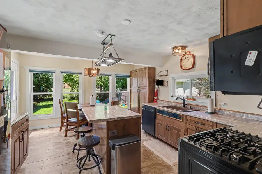 117 Knapp Street, Allegan, MI 49010 - #2