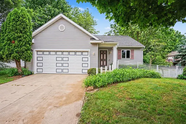2922 Riley Ridge Road, Holland, MI 49424