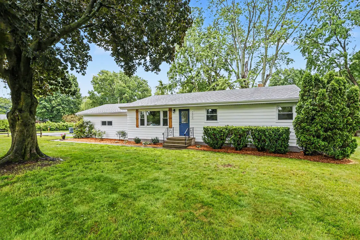 1350 N Aurilla Drive, Saint Joseph, MI 49085 - #1