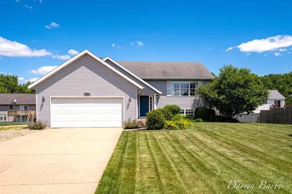 7904 Westside Drive, Hudsonville, MI 49426