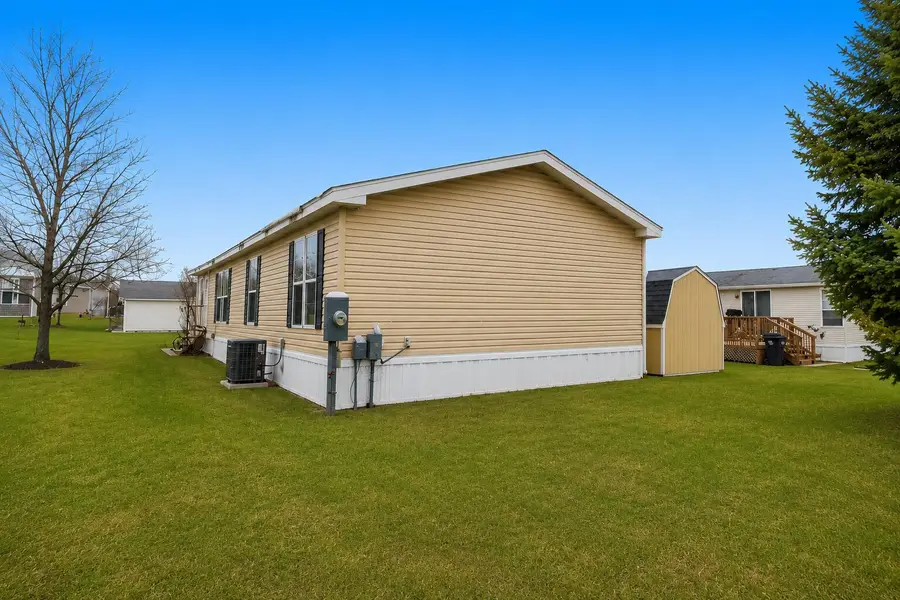 13749 Bluebell Lane, Cedar Springs, MI 49319 - #2