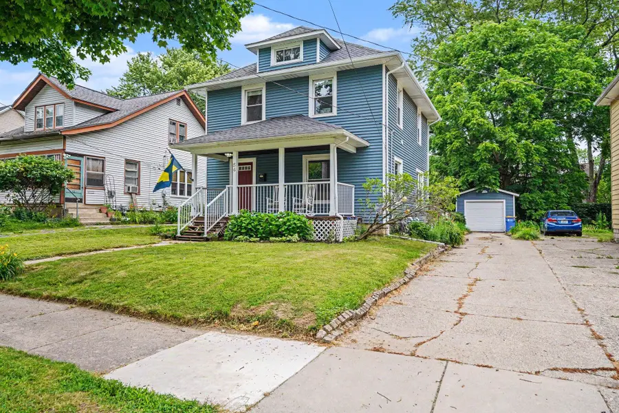 54 Lowell Avenue Ne, Grand Rapids, MI 49503 - #3