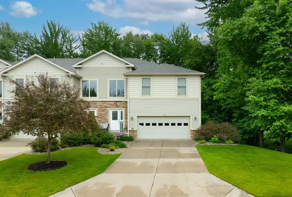 907 N Sandalwood Circle #71, Muskegon, MI 49441