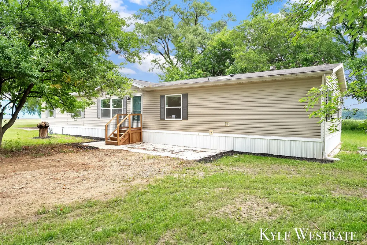 1515 10th Street, Martin, MI 49070 - #1