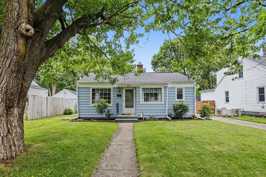 1231 Bronx Avenue, Kalamazoo, MI 49048 - #2