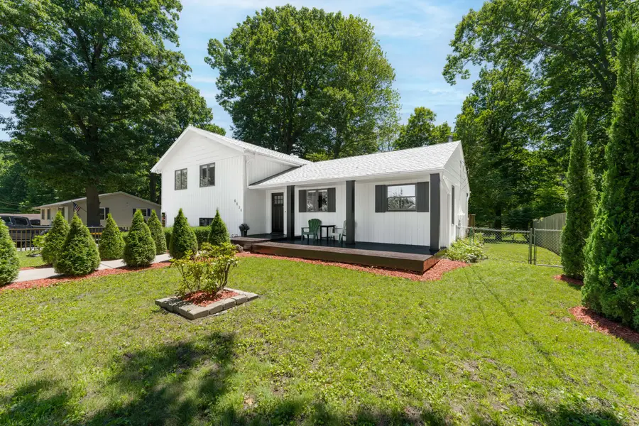 6834 Cherry Street, Coloma, MI 49038 - #3