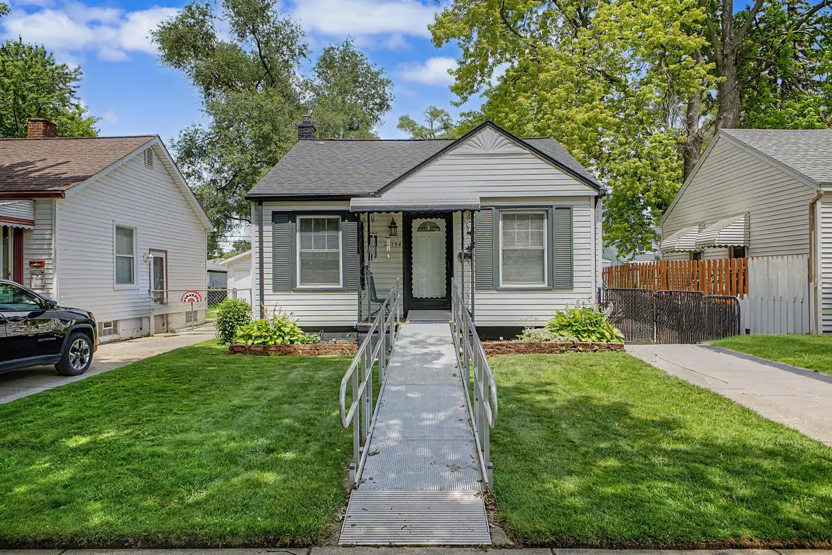 26154 Pennie Street, Dearborn Heights, MI 48125 - #1