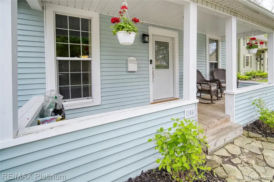 106 S Maiden Lane, Tecumseh, MI 49286 - #3