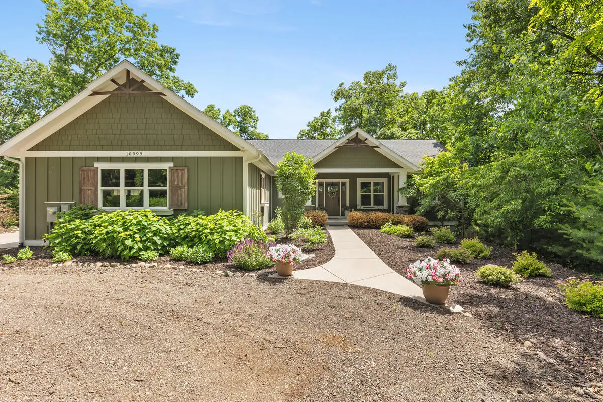 10999 Old Oak Drive, Greenville, MI 48838 - #1