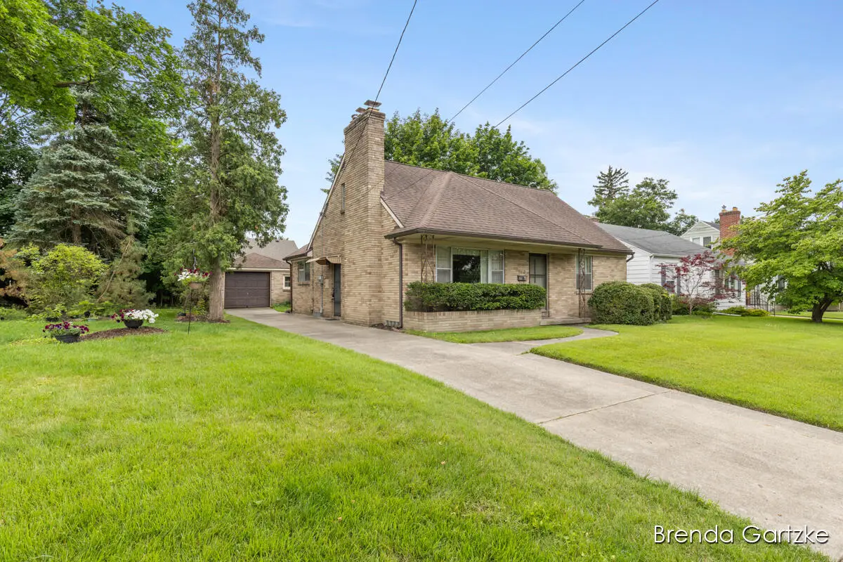 1012 Northlawn Street Ne, Grand Rapids, MI 49505 - #1