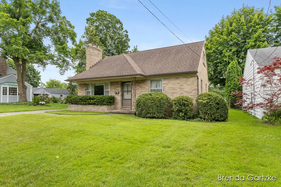 1012 Northlawn Street Ne, Grand Rapids, MI 49505 - #3