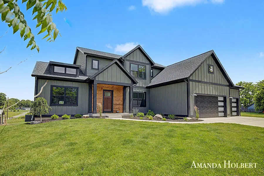 11364 Stout Avenue Ne, Rockford, MI 49341 - #3