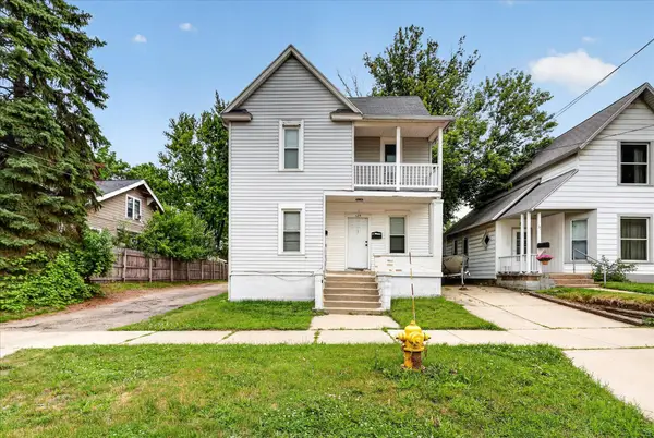 129 Palmer Street Ne, Grand Rapids, MI 49505