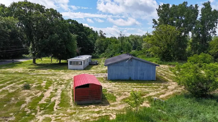 9500 N Meridian Road, Pleasant Lake, MI 49272 - #3