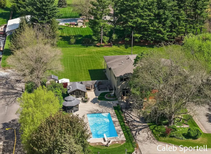 8201 Cherry Valley Avenue Se, Caledonia, MI 49316 - #2