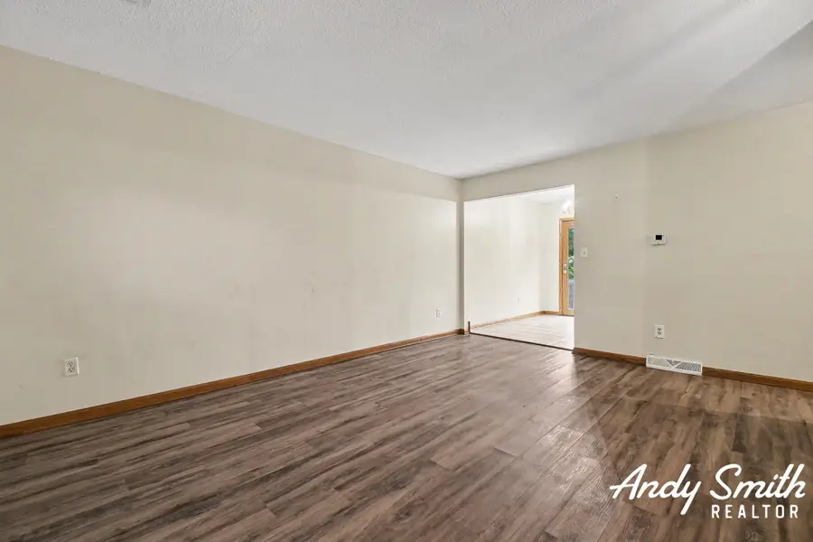 400-402 60th Street Se, Grand Rapids, MI 49548 - #3