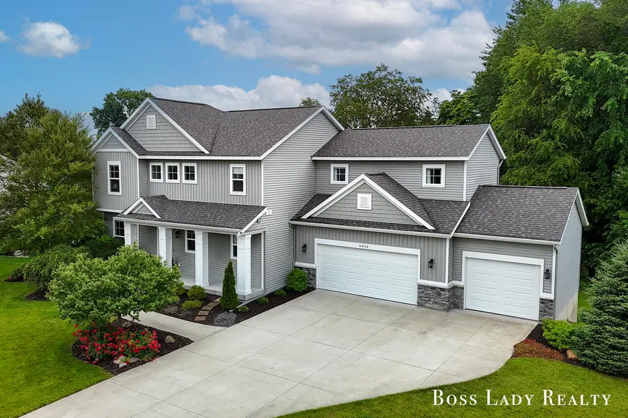 6342 Eaglewood Drive, Hudsonville, MI 49426 - #2
